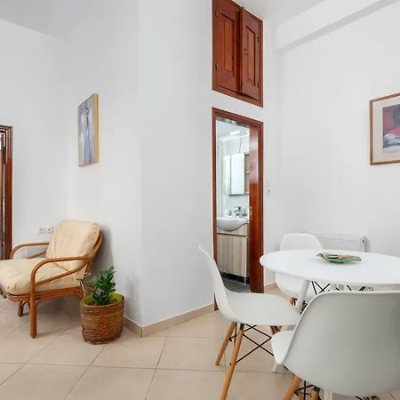 Mouragio View Apartment *